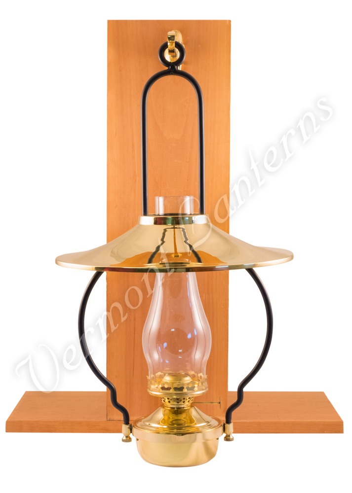 Kings County Tools Small Antique-Style Extra-Bright Oil Lamp, Brass Body  with Glass Chimney
