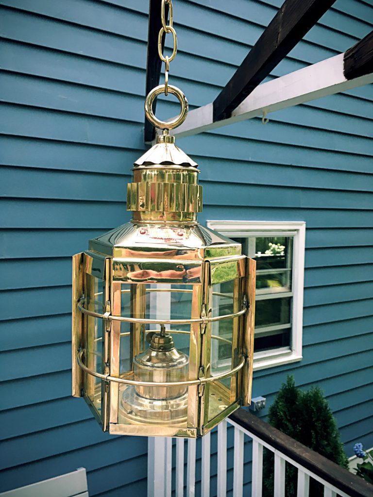 Vermont Lanterns - Brass Hurricane Lantern 12.5 (Brass)